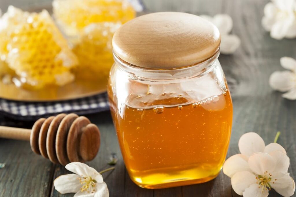 8 Popular Bulk Honey Brands to Consider bulk raw honey